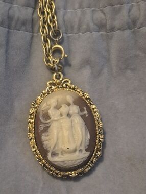 Vintage Cameo Solid Perfume Locket Necklace Gold Tone Three Graces Scent Pendant